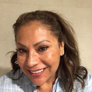 Meet your Posher, Janelle